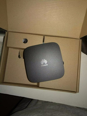 華為悅盒EC6108V系列 全網通4K安卓智能機頂盒的深度解析與視覺呈現
